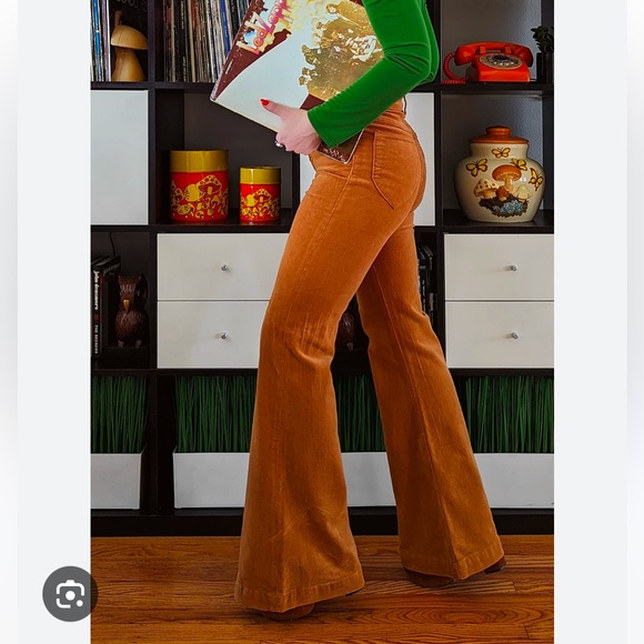 Rollas Eastcoast Flare Tan Corduroy Pants - Picture 9 of 12